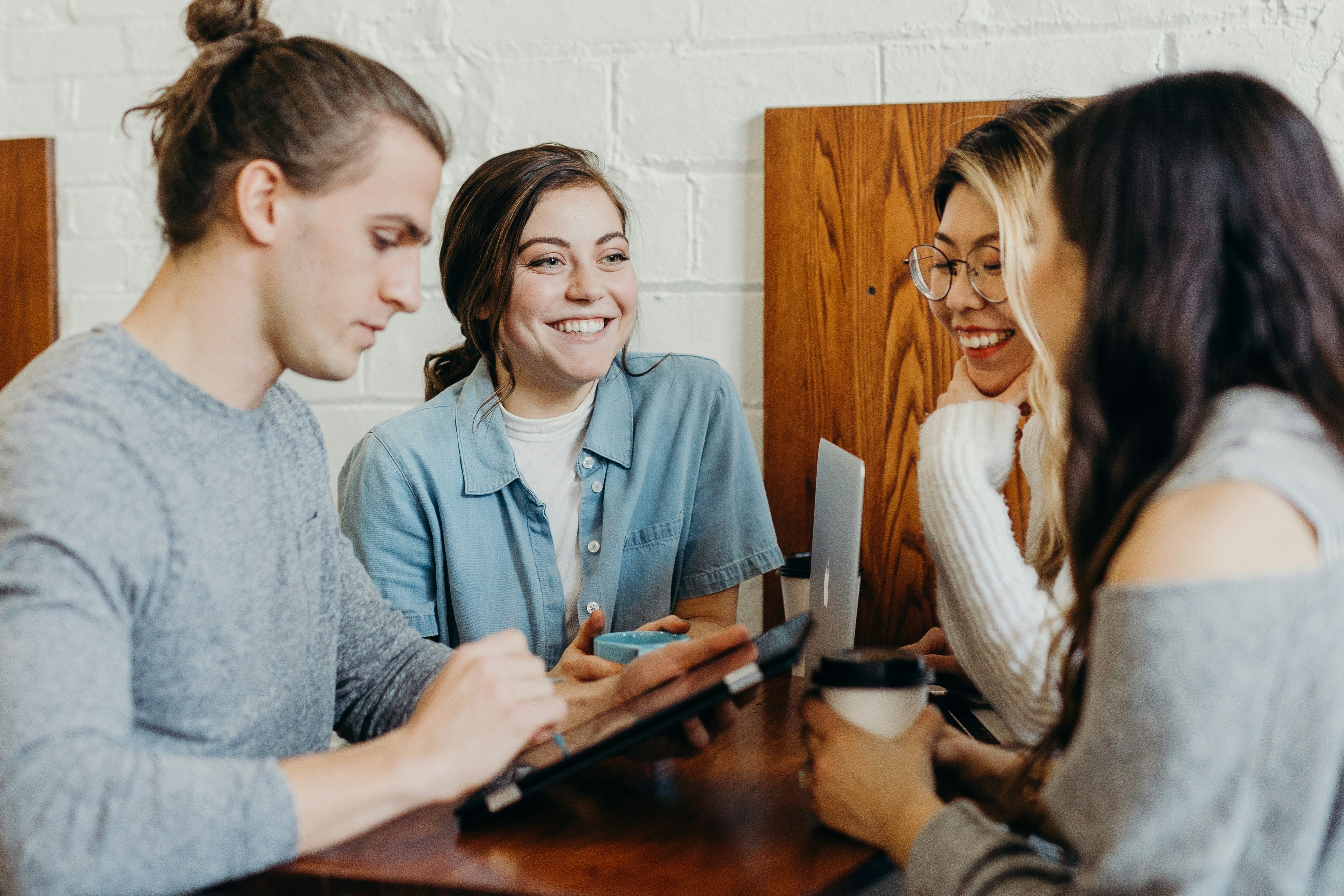 Practica tu inglés